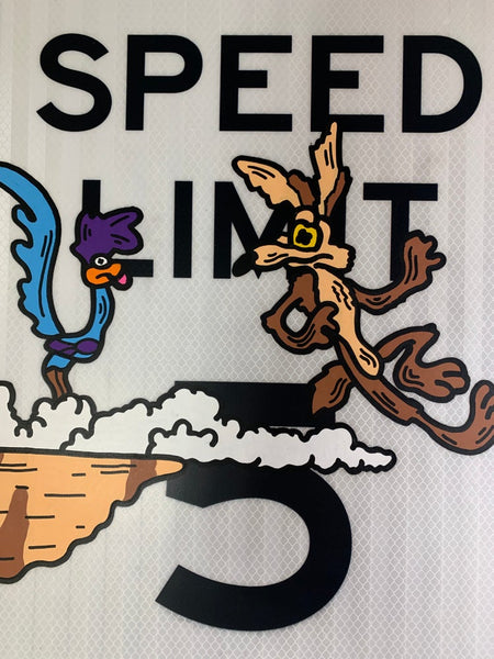 Roag Runner Speed Limit Sign