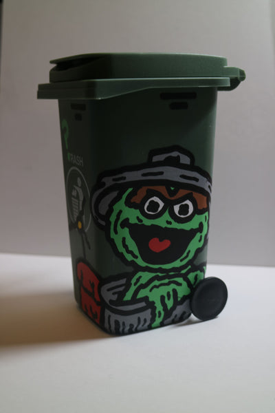 Oscar 5in Mini Garbage Can