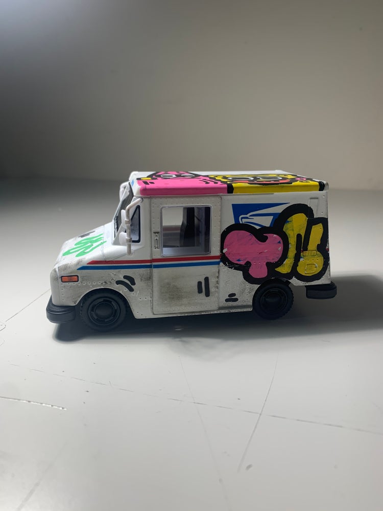 Spongebob and patrick Usps MailBox Truck